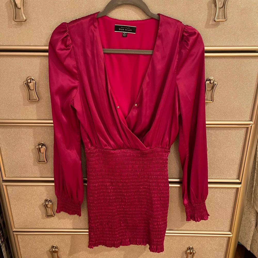 Long sleeved pink dress